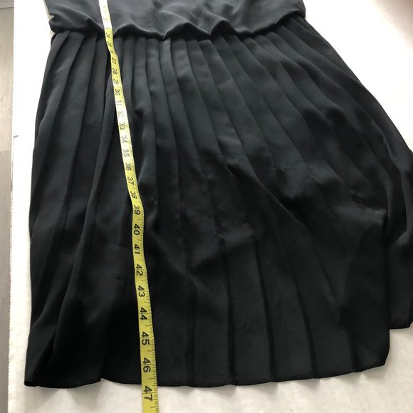 Jamie Sheer Chiffon Long Sleeve Pleated Dress CIKS - Picture 6 of 6